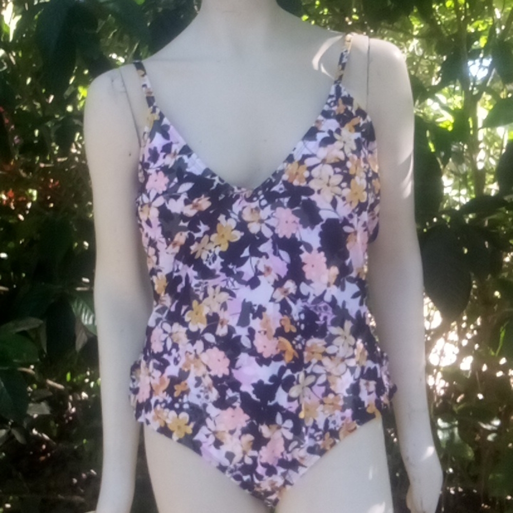 NWOT "Decree" plus black 1pc. bathingsuit